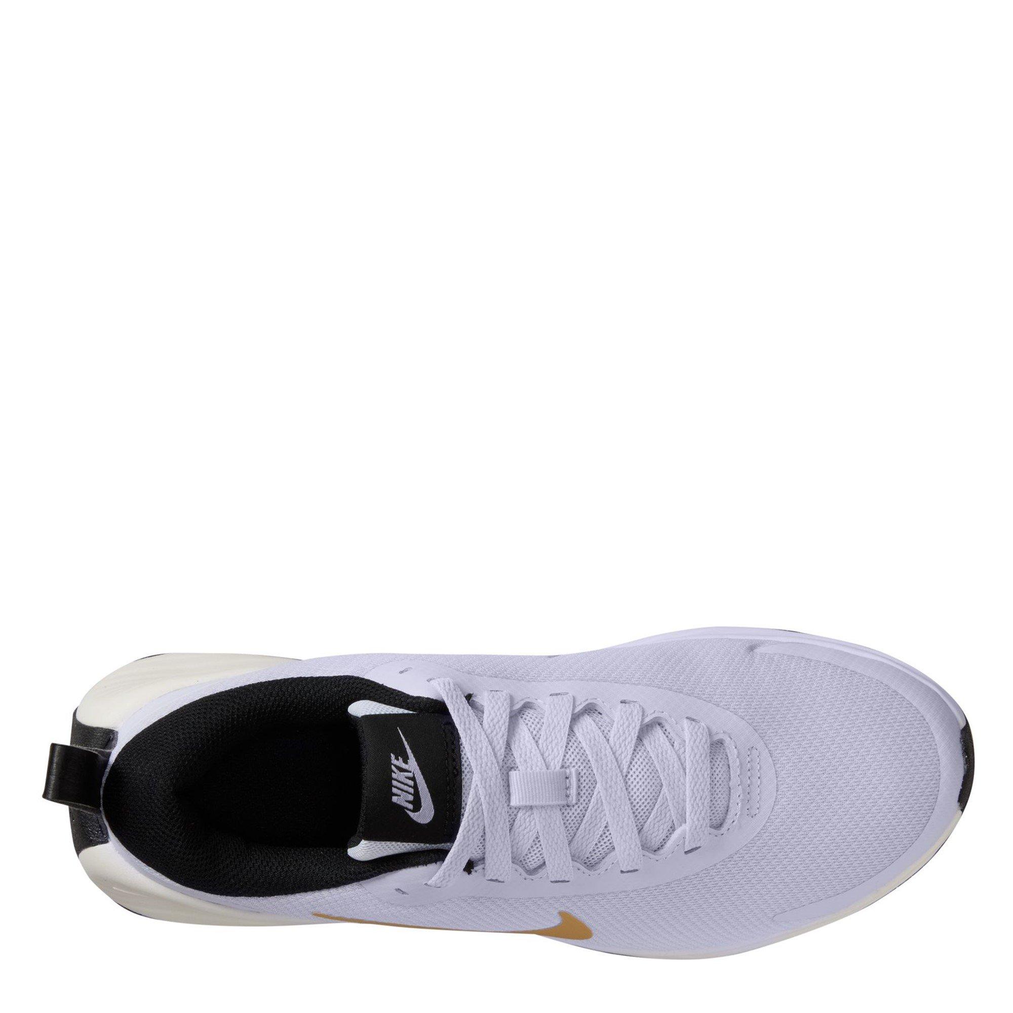 Nike Promina