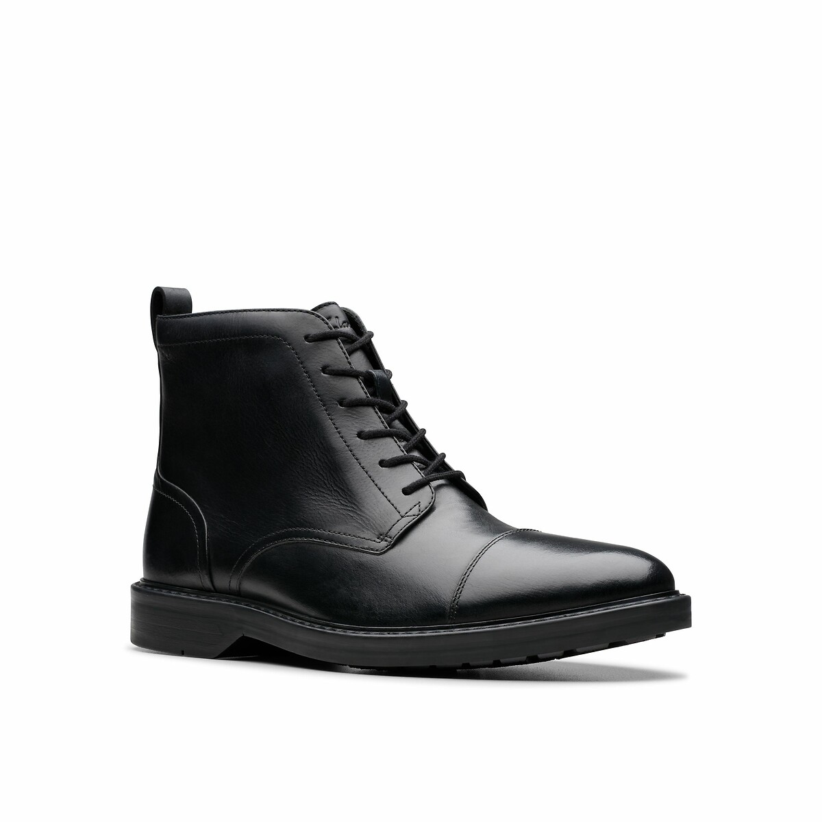CLARKS<br>Botas de couro com cadarço Aldwin Cap