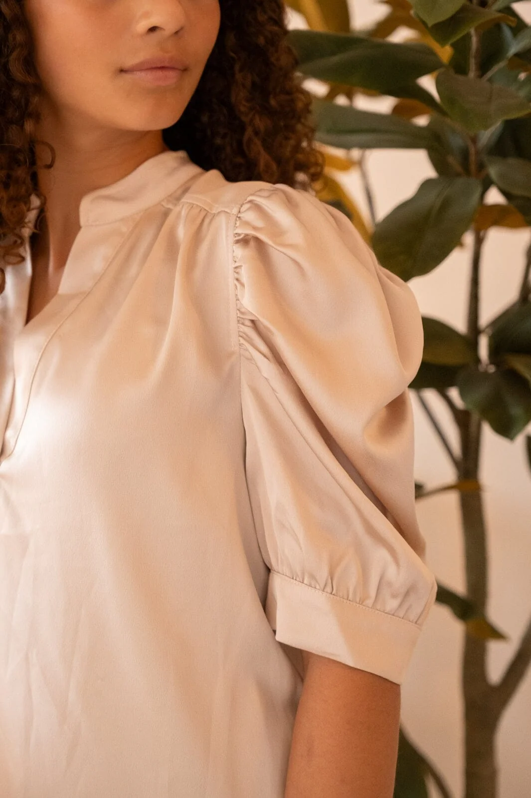 Neo Noir Roella Heavy Sateen Blouse champagne