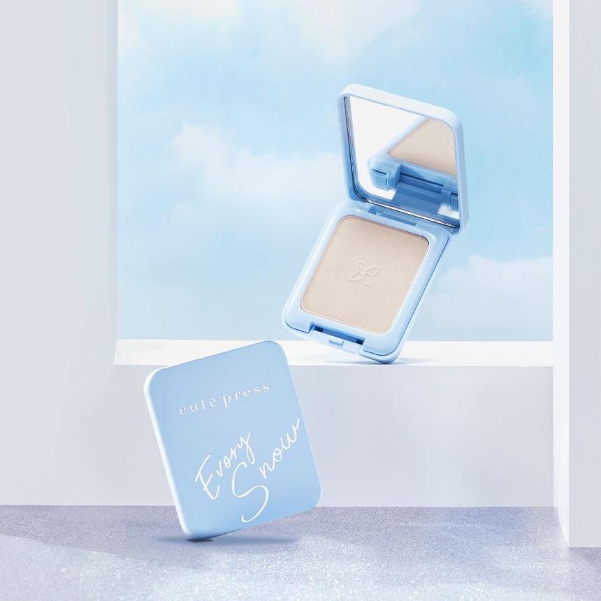 Cute Press - Evory Snow Whitening & Oil Control Foundation Poeder SPF 30 PA ++