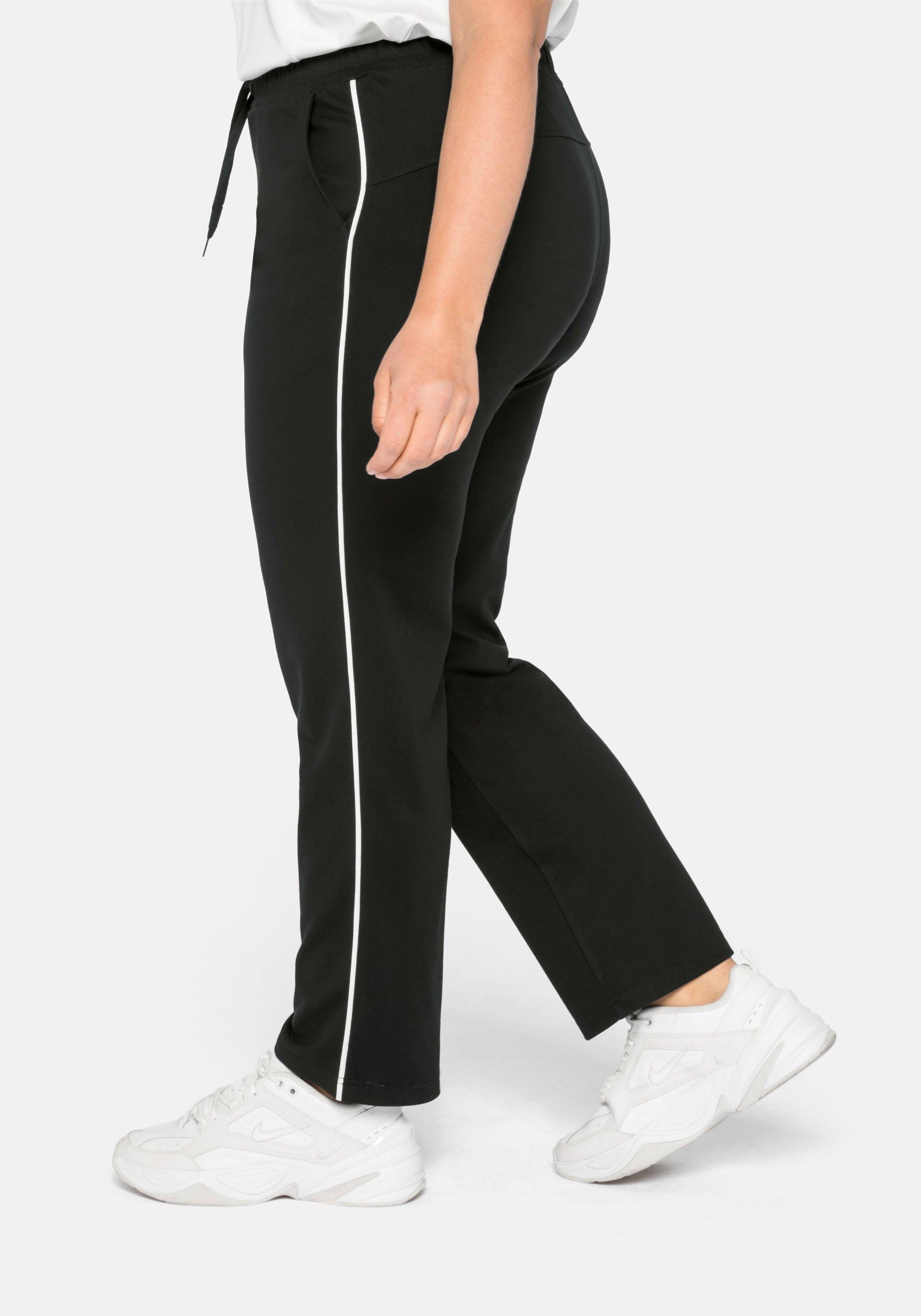 Jogginghose in weiter Form, mit Kontrastpaspel