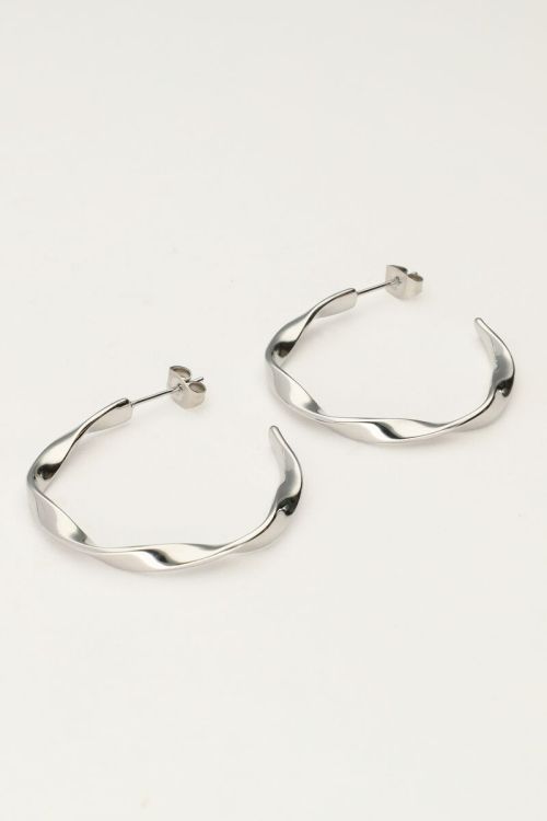 Oorringen gedraaide twist