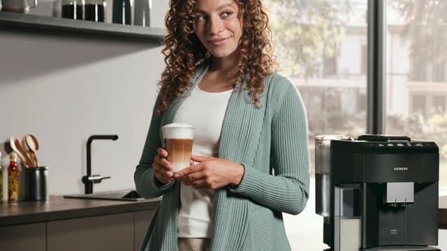 Siemens EQ500 Integral Connect automatisk espressomaskine TQ518RX3