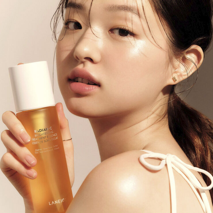 LANEIGE Brightening Treatment Essence - Skin toning treatment