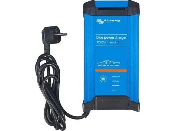 Victron Energy Blue Smart IP22 12V/20A batterioplader