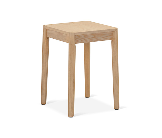 Hocker aus Eschenholz