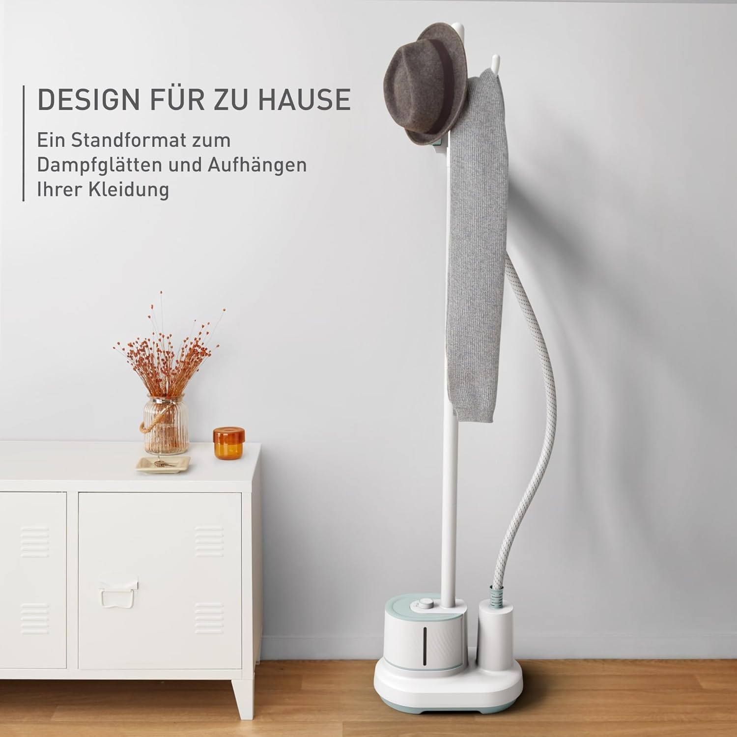 Tefal IT3274 Origin Home Stand-Dampfglätter | 42 g/Min. Dampfleistung | auffrischen und desinfizieren | 3 Dampfstufen | einsatzbereit in 45 Sek. | 1,4 Liter | Weiß/Eukalyptus