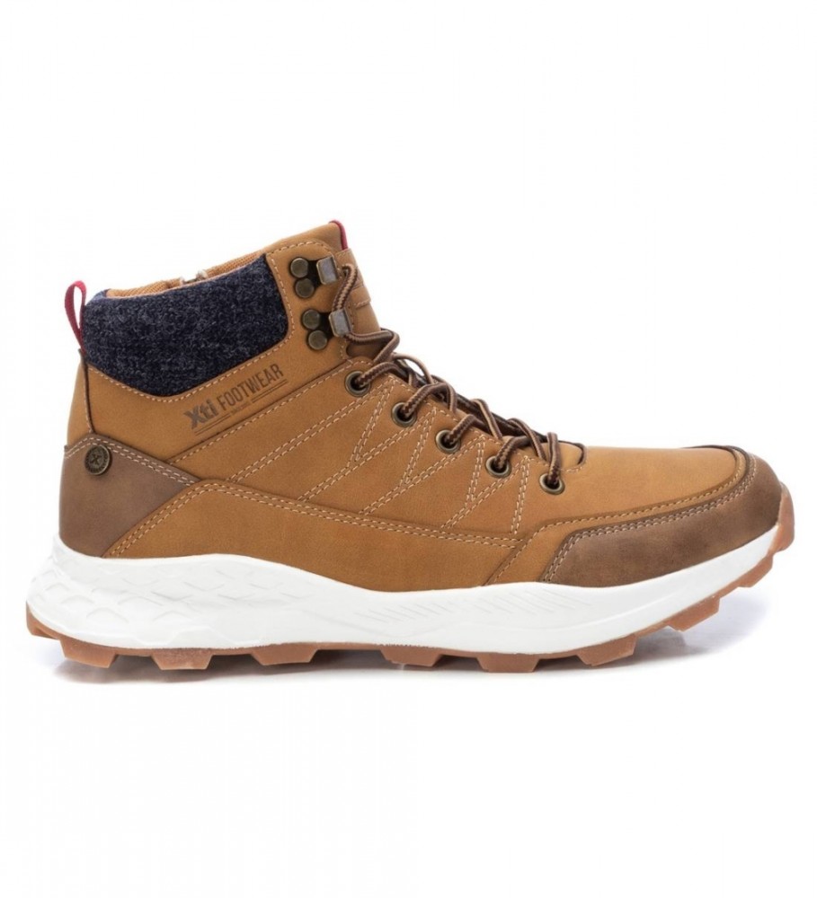Botas Xti 141638 marrom claro