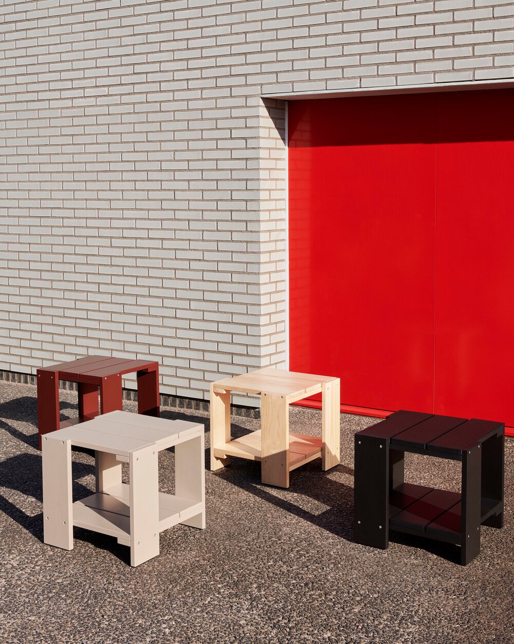HAY  Crate Side havebord - Lacquered pinewood