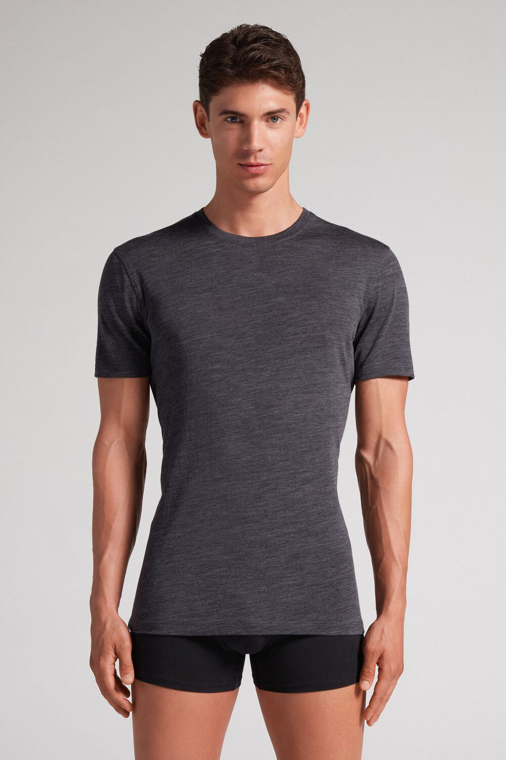 Camiseta de manga curta em lã merino elástica