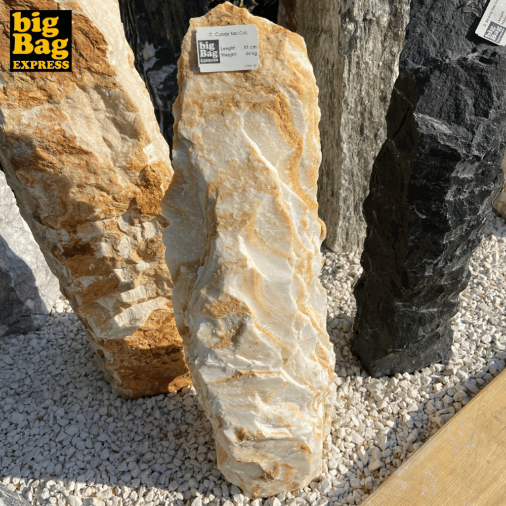 Monolithe Décoratif de Jardin en Onyx Angel Sparks Nat Col 120cm