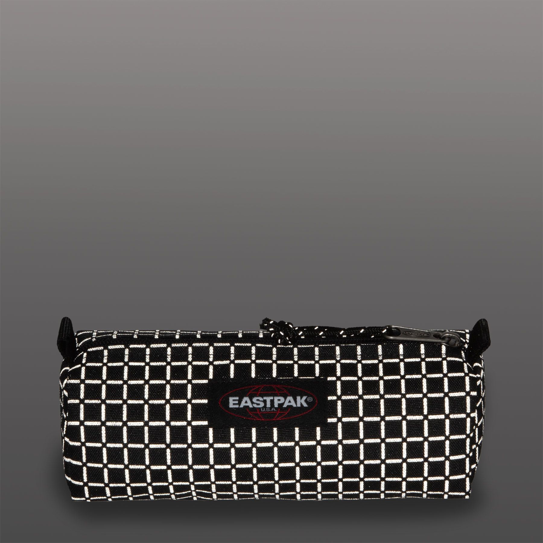 Benchmark Single Refleks Black