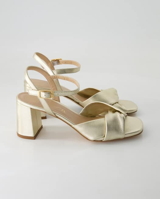 Unisa Medway Sandalen in Gold