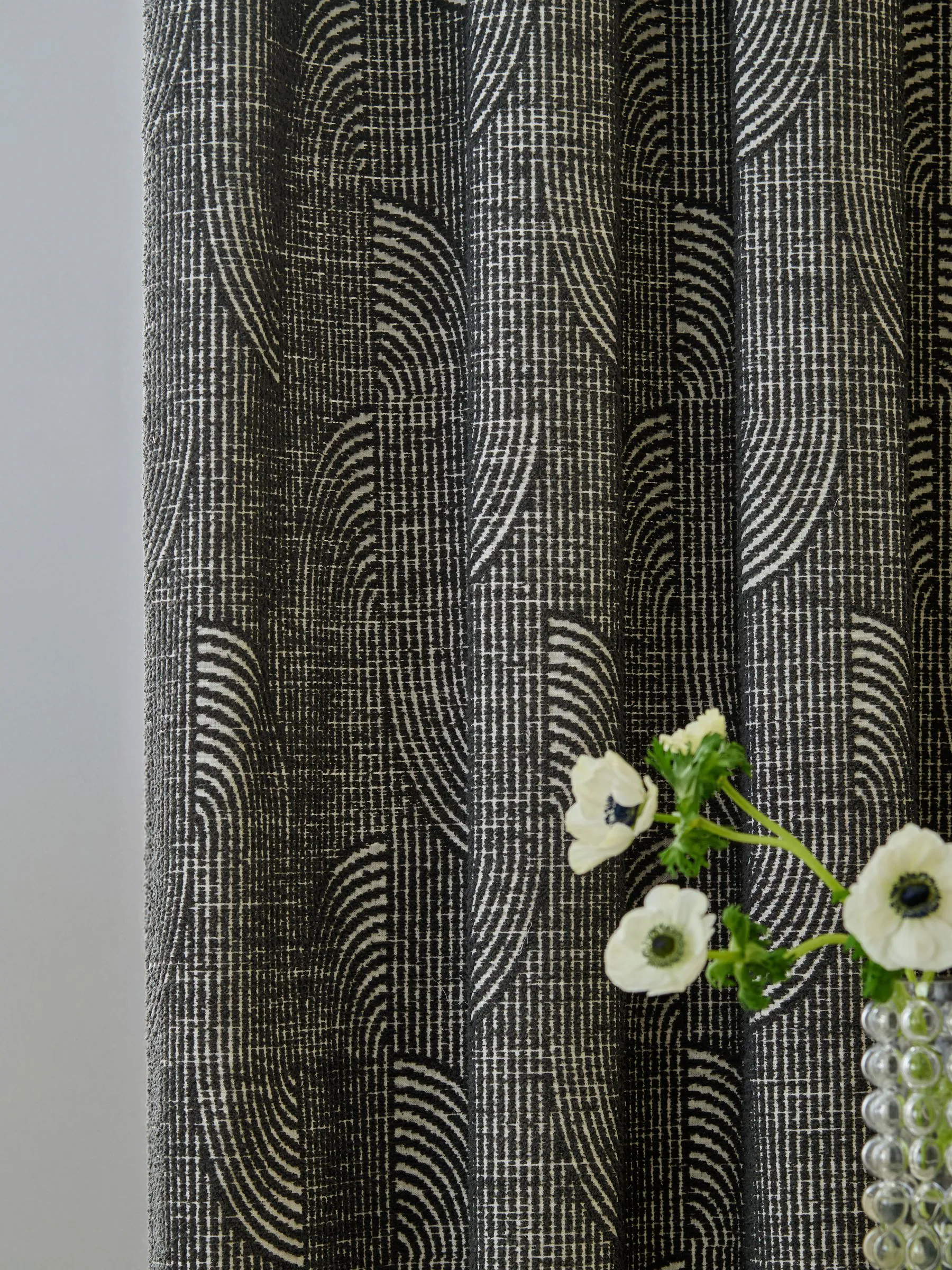 Tufted Jacquard Eyelet Curtains