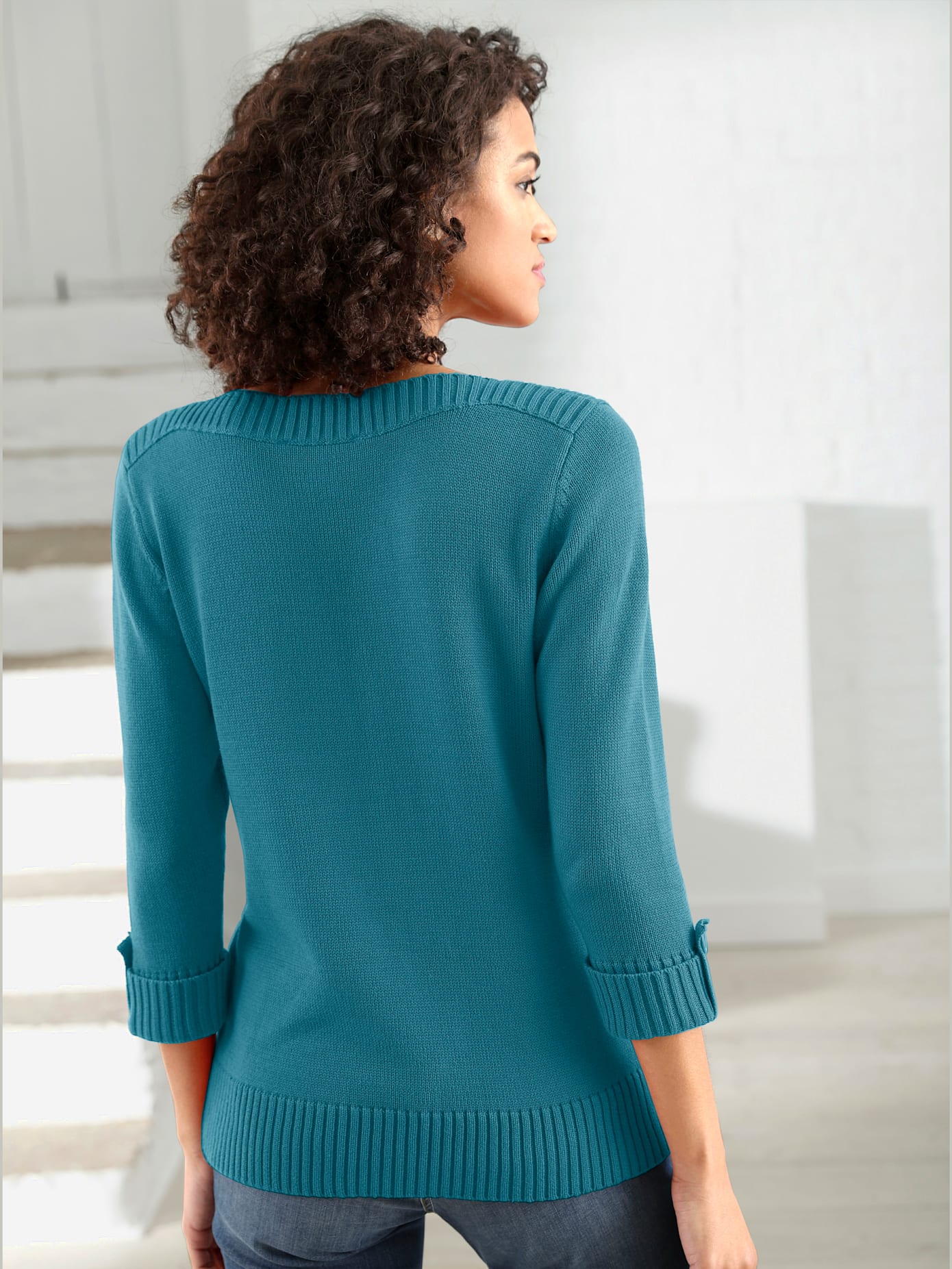 Pull femme manches 3/4 revers boutonnés