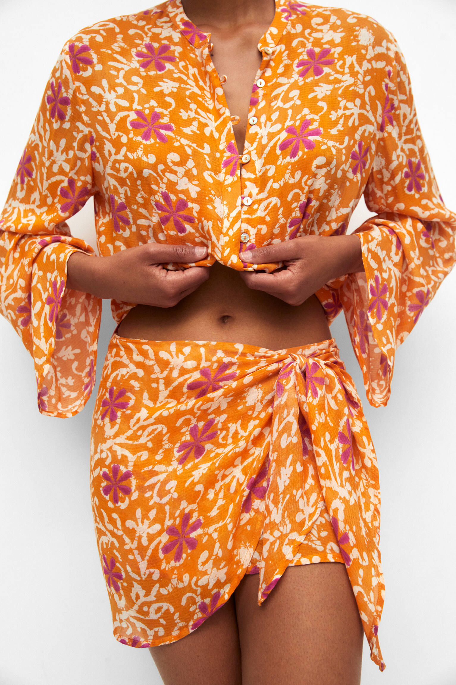 Minissaia pareô estampada - laranja