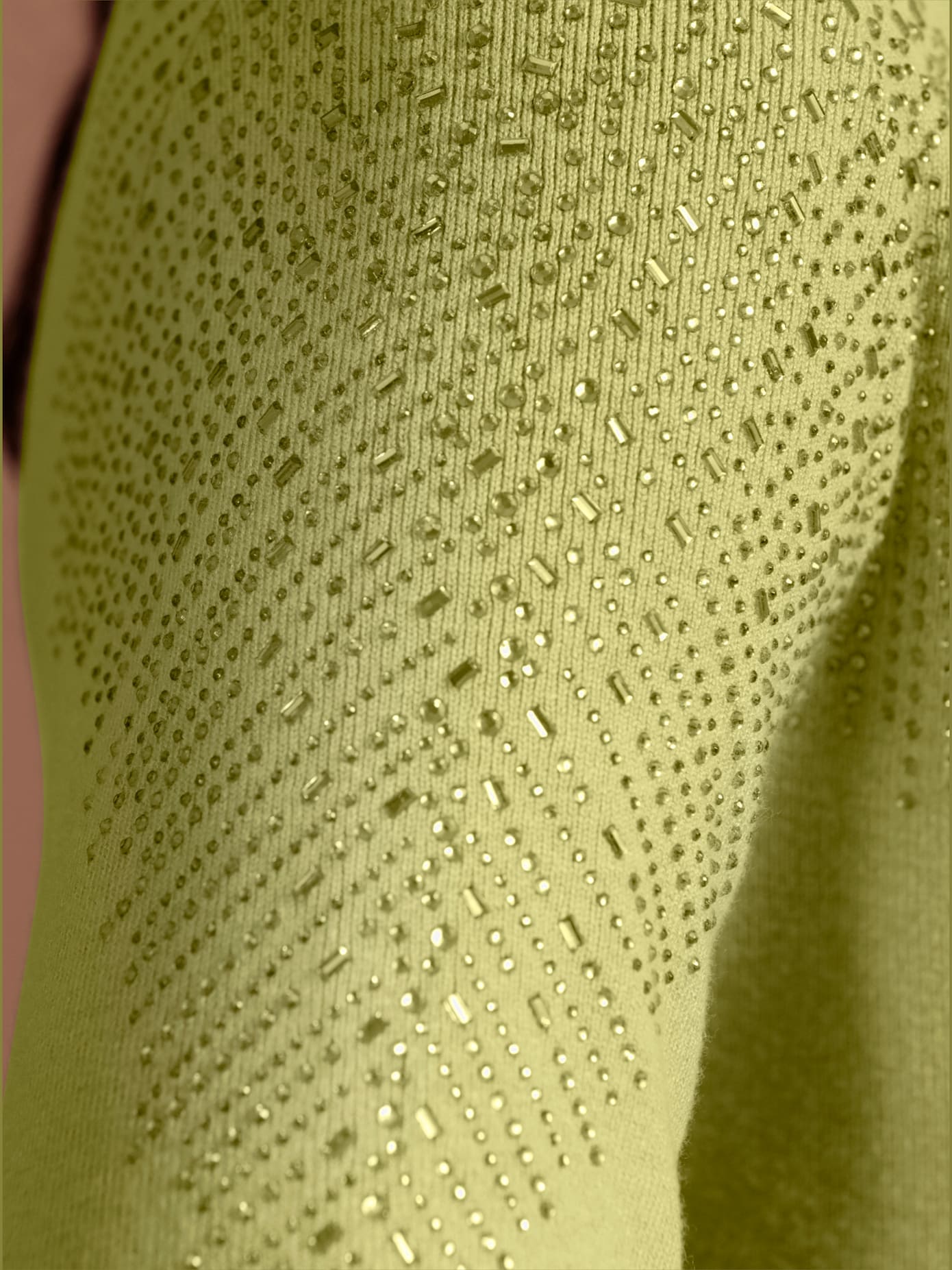 Pull en mérinos et viscose 30% laine vierge (mérinos)