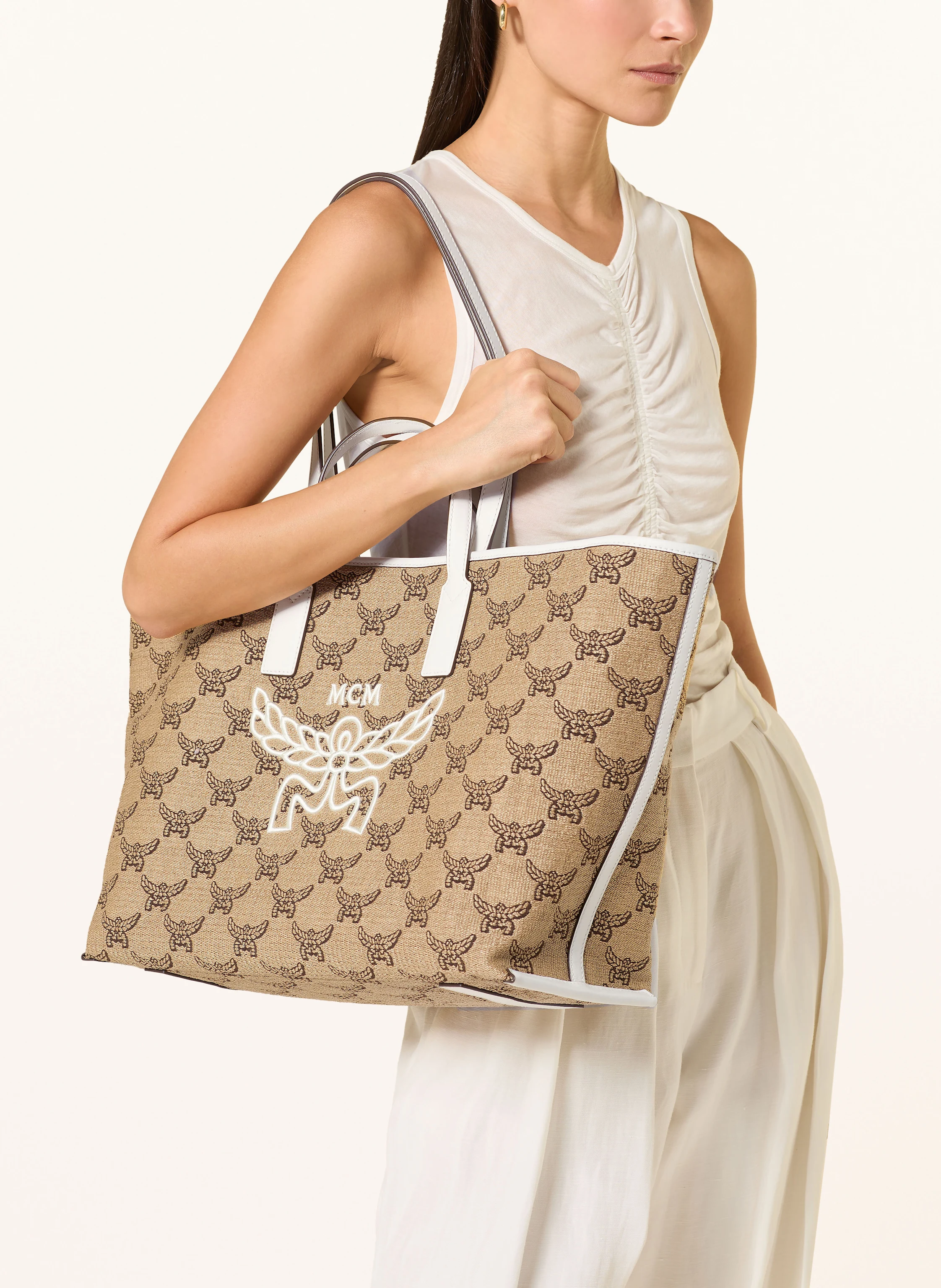 MCM Shopper