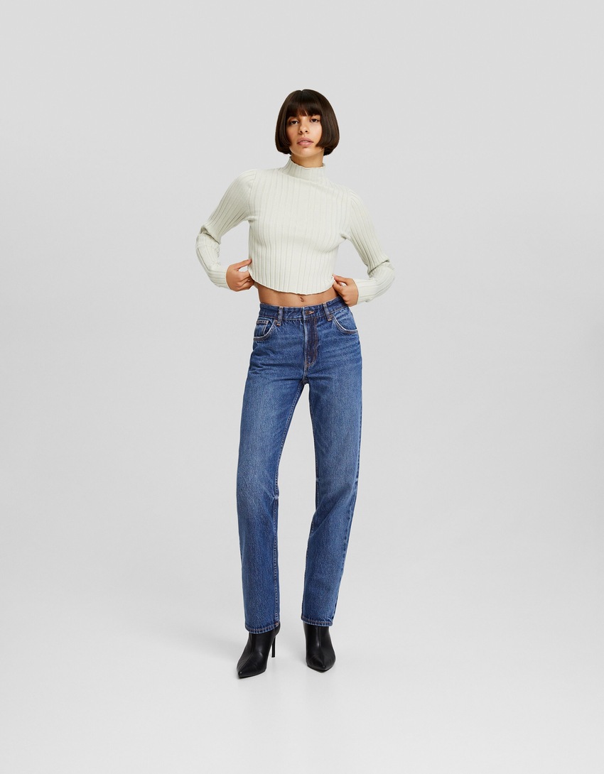 calça jeans de corte reto