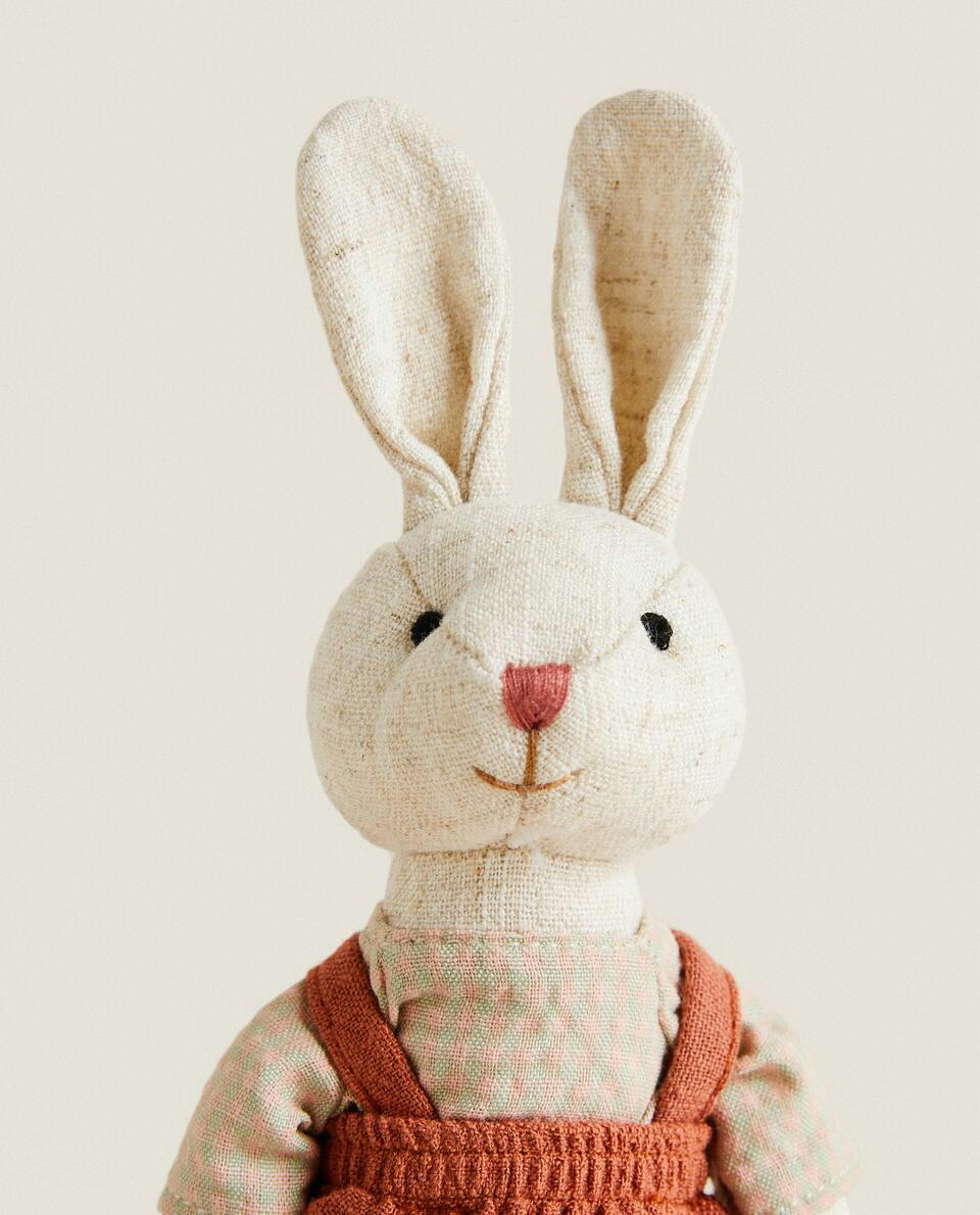 COELHINHO DE PELÚCIA INFANTIL
