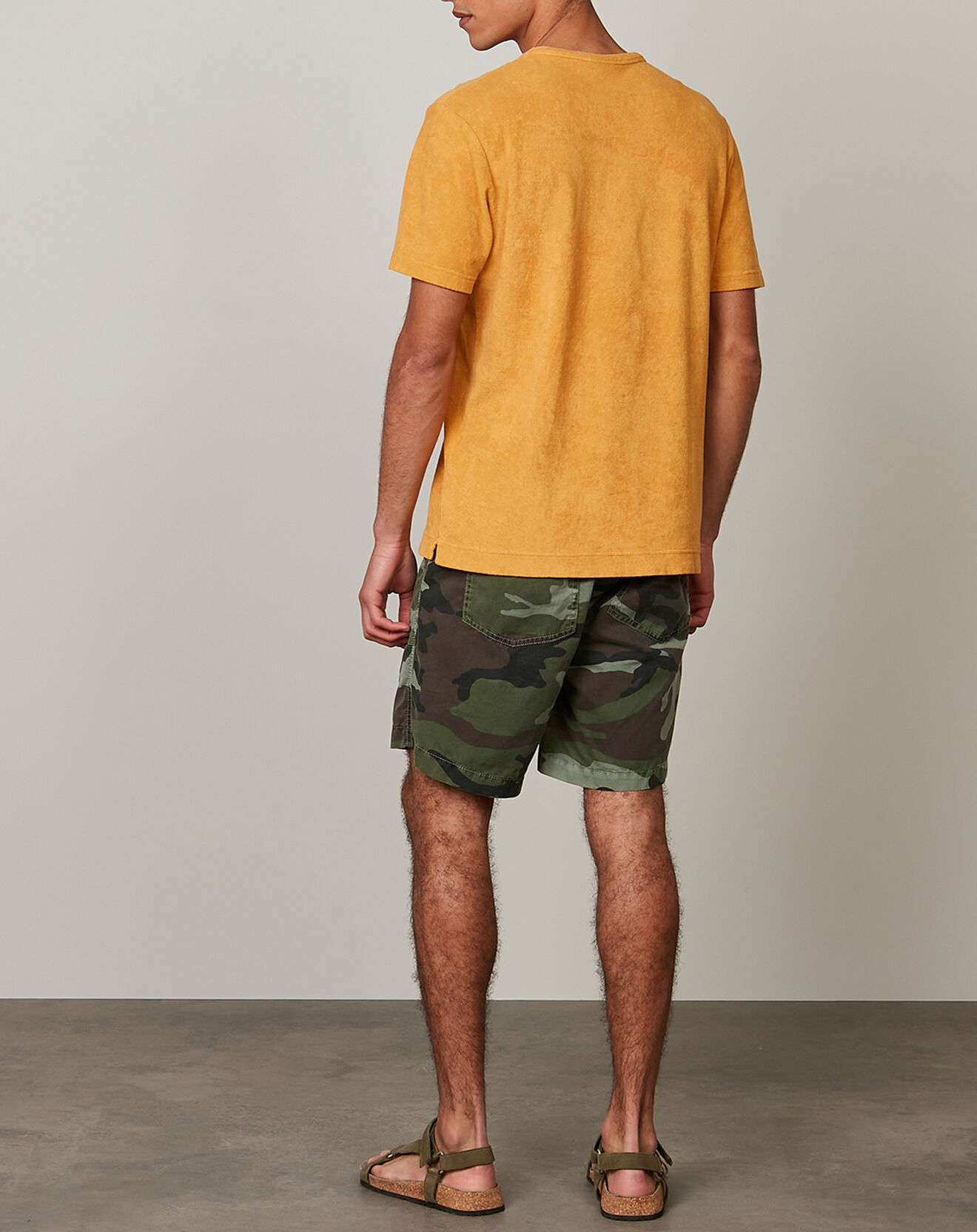 Hartford T-Shirt en éponge Pocket Crew mango