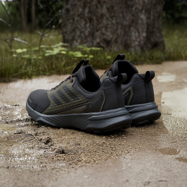 adidas TERREX Trailrunningschuh »TRACEFINDER 2 CLIMAPROOF«  Trail-Runningschuhe