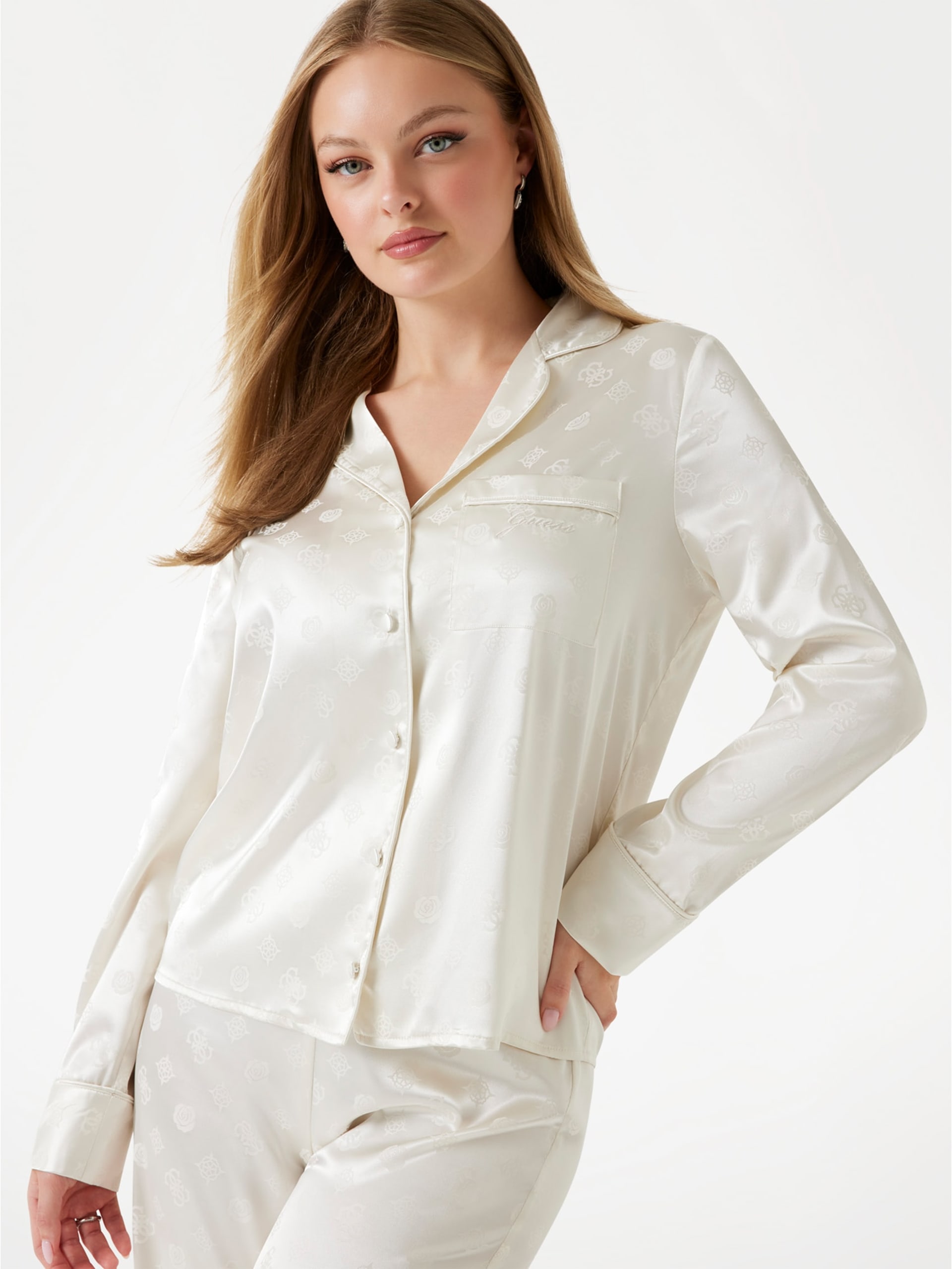 Conjunto de pijama Eco Sylvlie Peony, composto por blusa e calça.