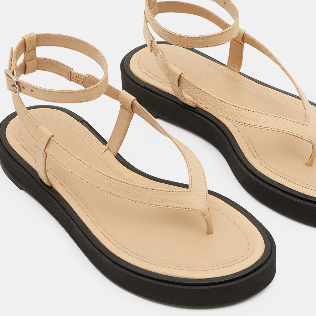 By Far Sandales en Cuir beiges