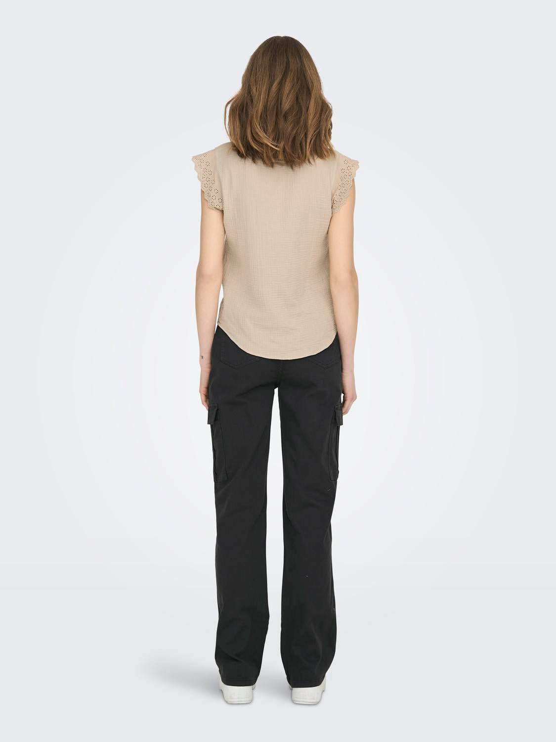 ONLTHYRA Top Oxford Tan