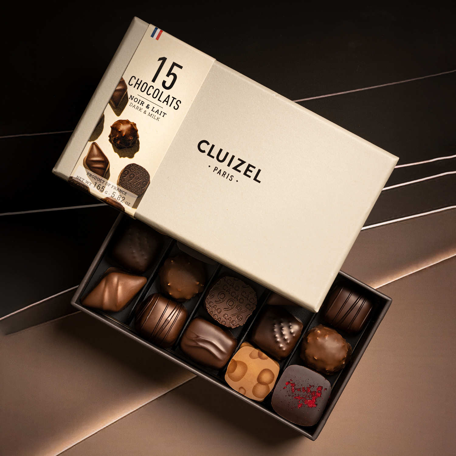 Coffret 15 chocolats noirs et laits Cluizel