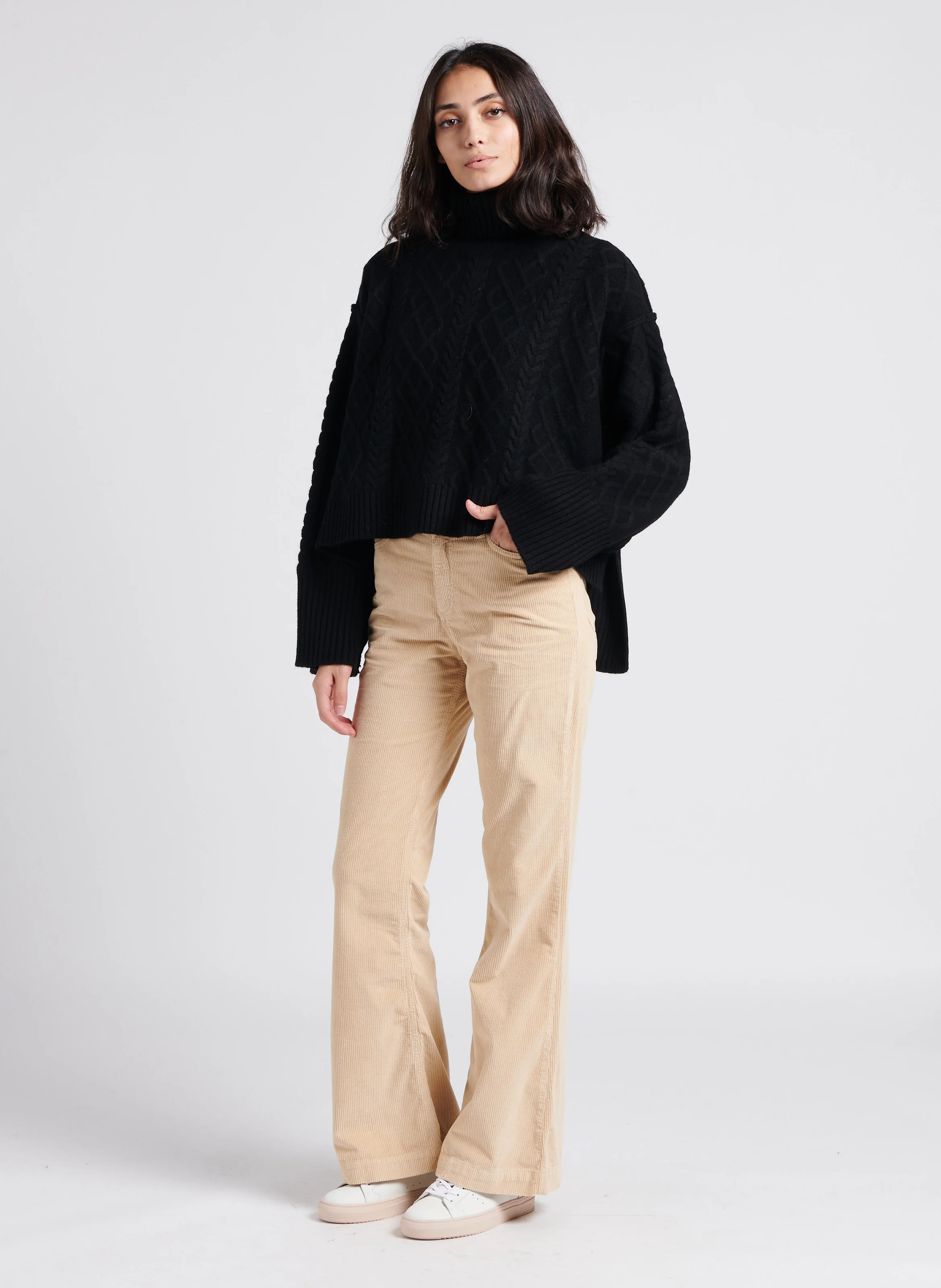 NL10 - Baskets basses en cuir lisse | Blanc