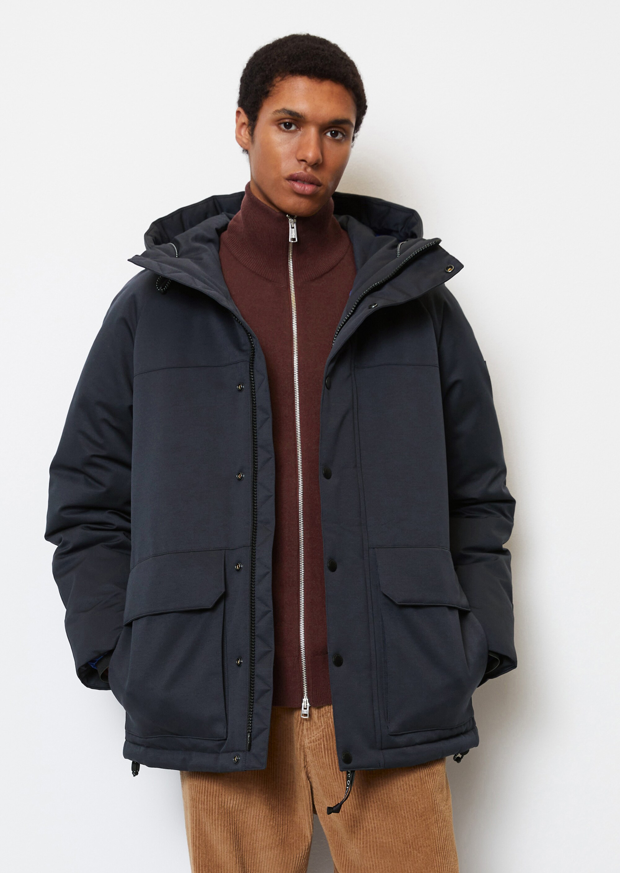 Kapuzen-Jacke regularmit Wattierung von Unifi REPREVE®