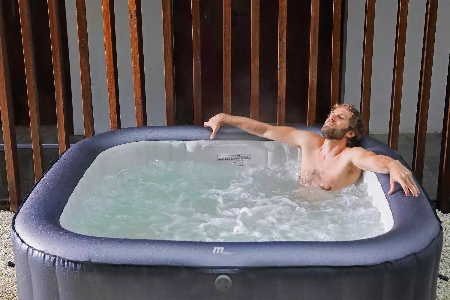MSpa PureHaven aufblasbarer Whirlpool 185x185x68 cm für 6 Personen selbstreinigend inkl. Filterkatuschen und Abdeckung - versch. Ausführungen
