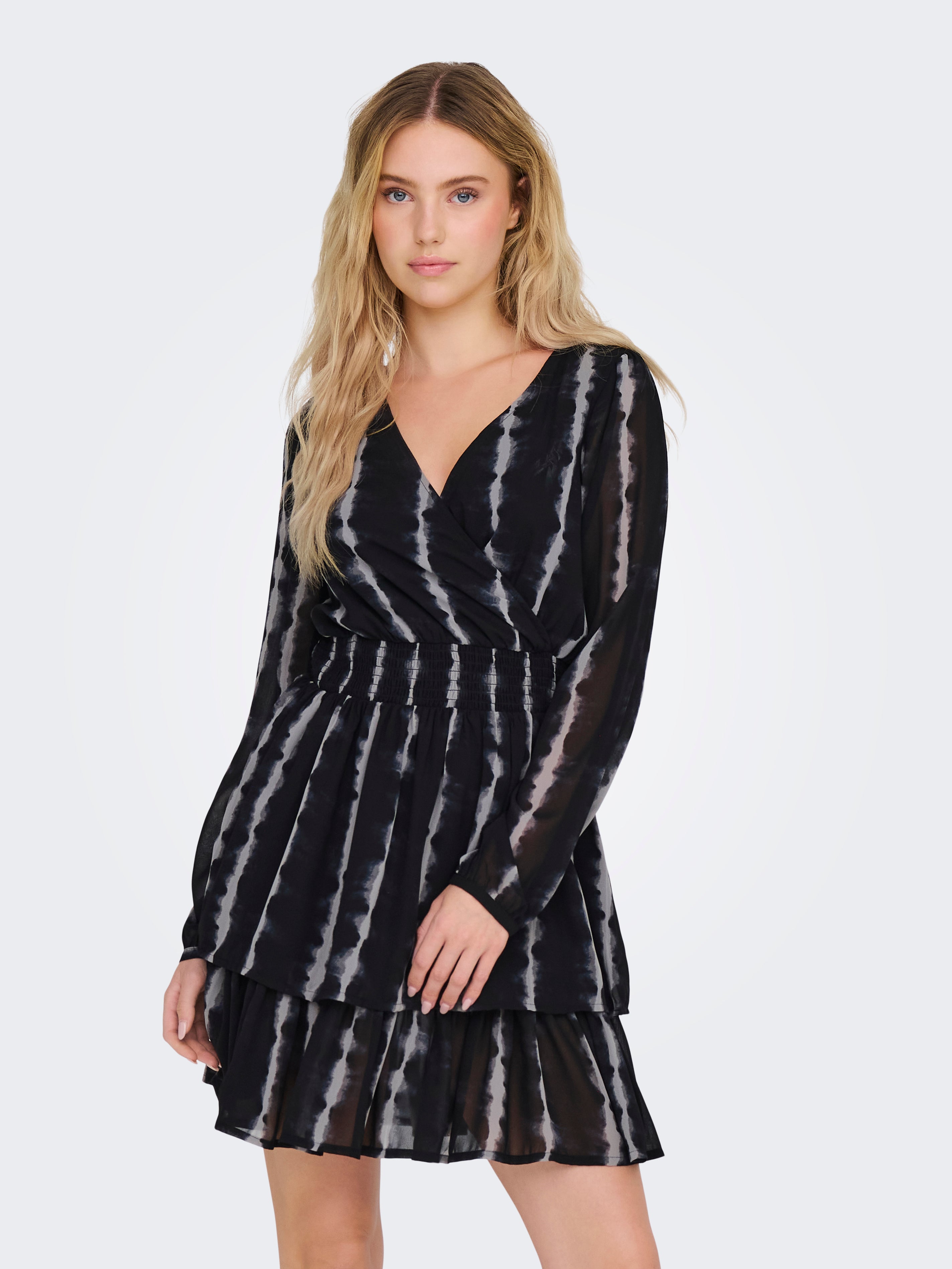ONLSTAR Kurzes Kleid Black