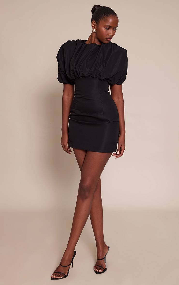 Noir Robe Moulante À Détails Bouffants