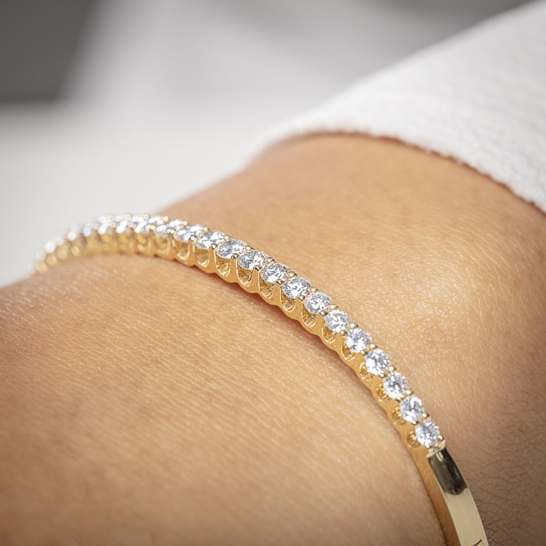 2.00 Karat Diamantarmreif oval 750/18 K Gelbgold