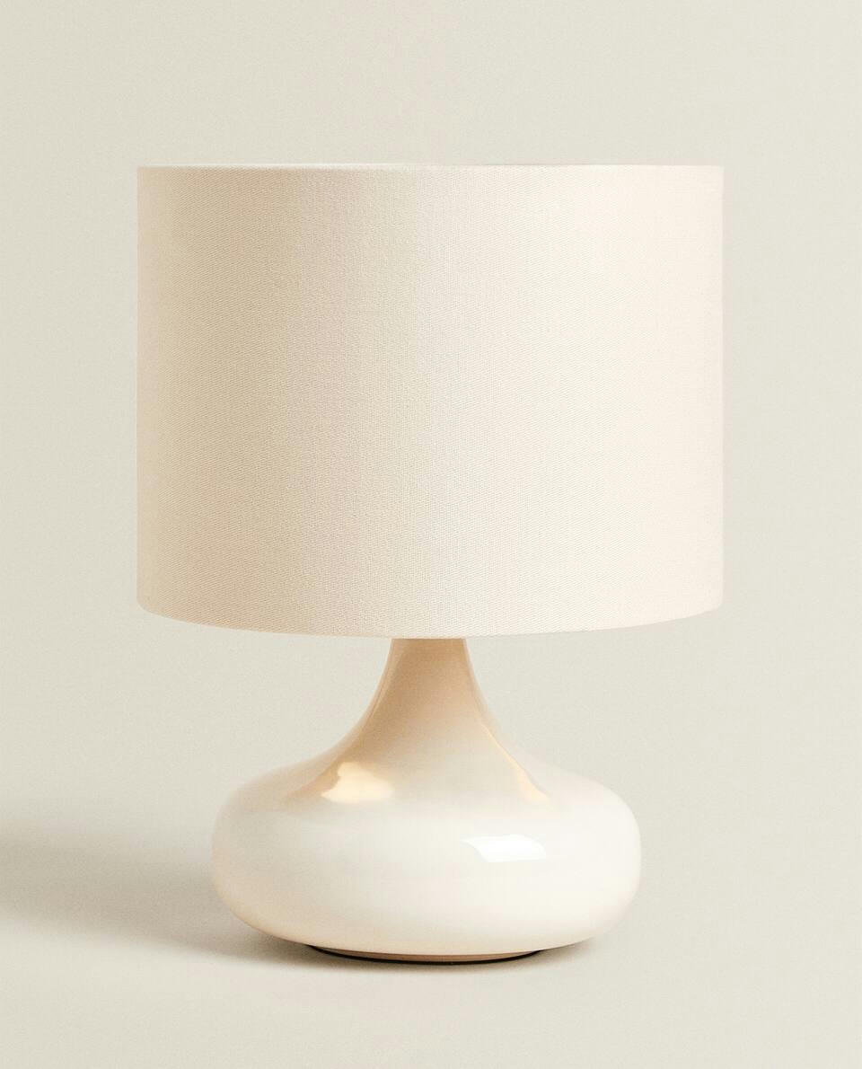 LUMINÁRIA PEQUENA COM BASE DE CERÂMICA