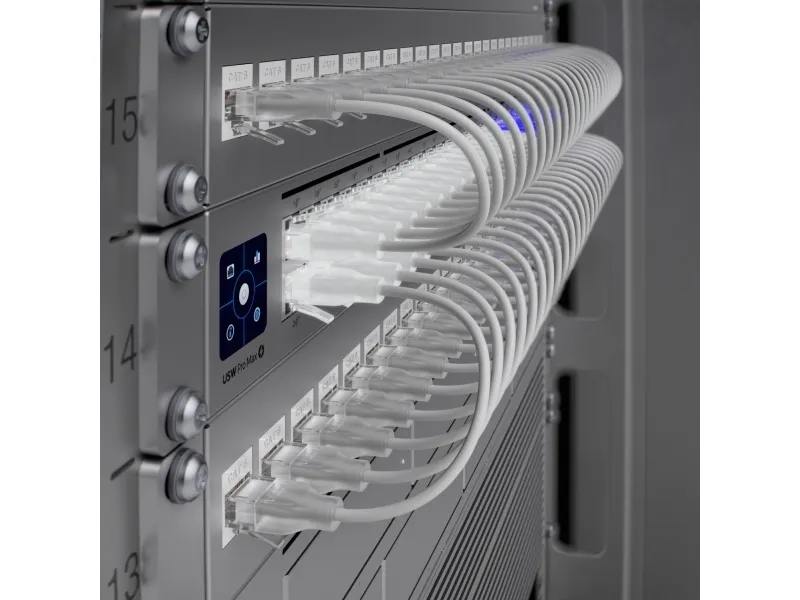 Ubiquiti UniFi Pro Max 48 PoE - Switch - L3 - Administreret - 16 x 1/2.5G (8 PoE , 8 PoE  )   32 x 10/100/1000 (24 PoE , 8 PoE  )   4 x 10 Gigabit SFP  - monterbar på stativ - PoE   (720 W)