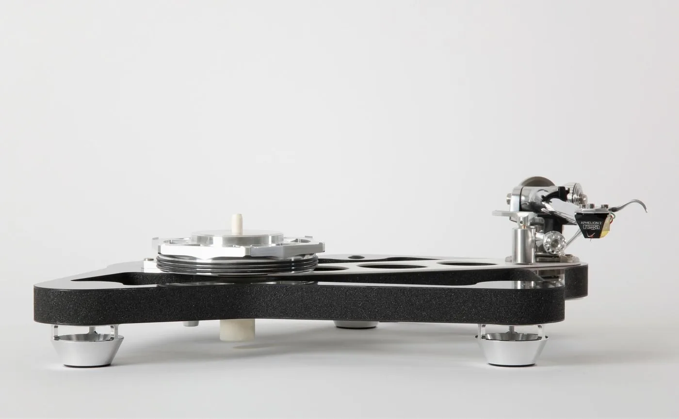 Rega Naia (sans cellule) Platines vinyle hi-fi