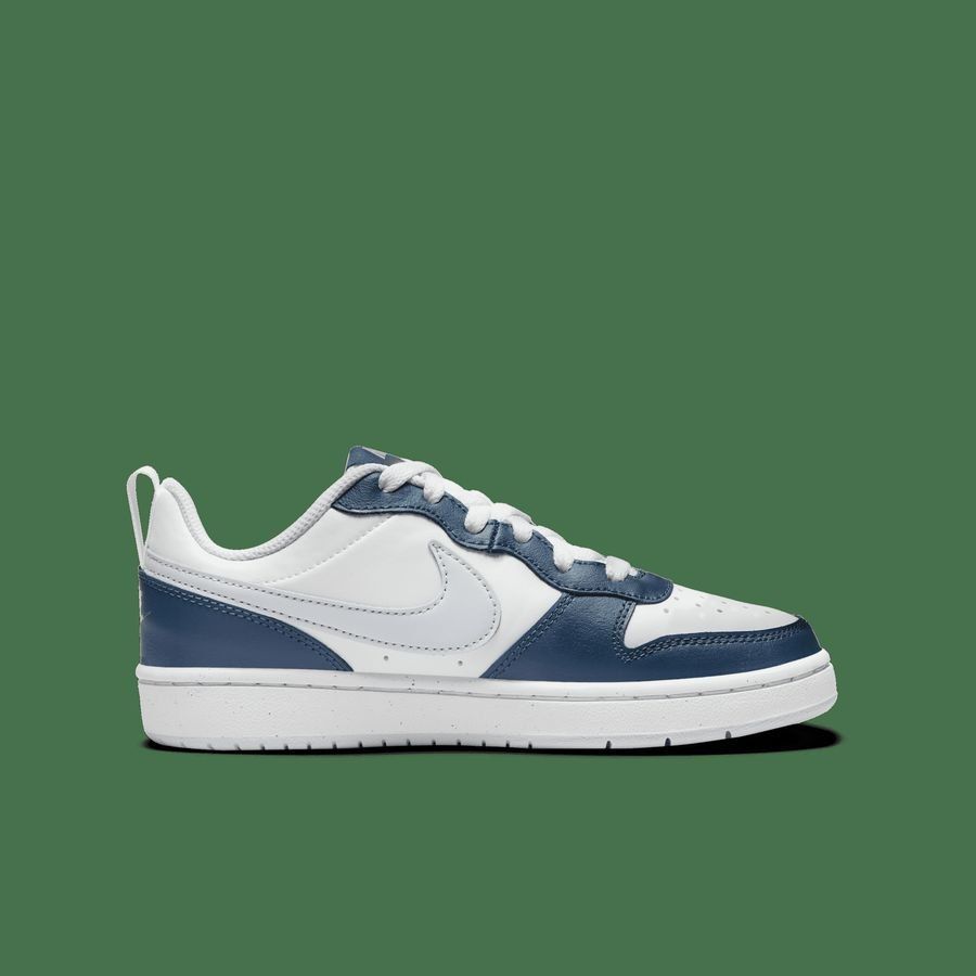Nike Court Borough Low 2