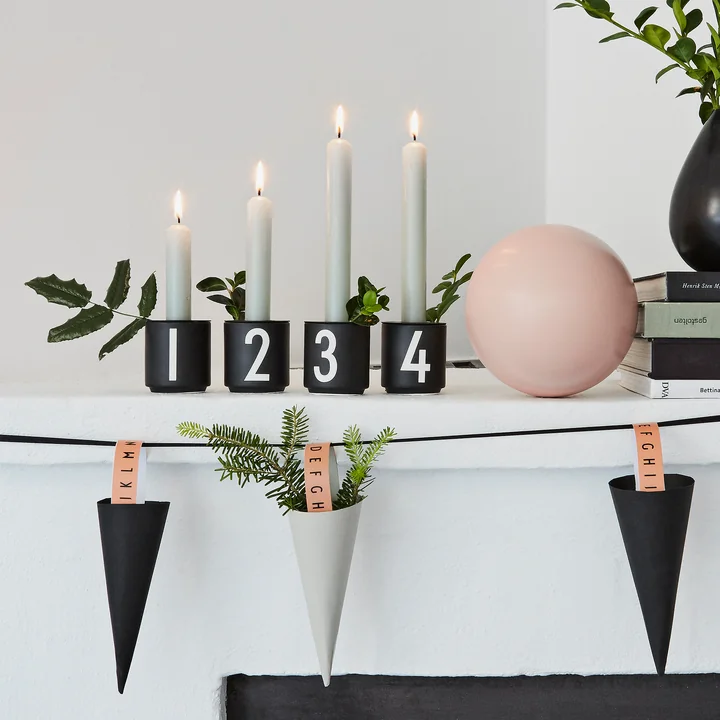 Design Letters - Porzellan Mini-Becher (4er-Set), lavendel