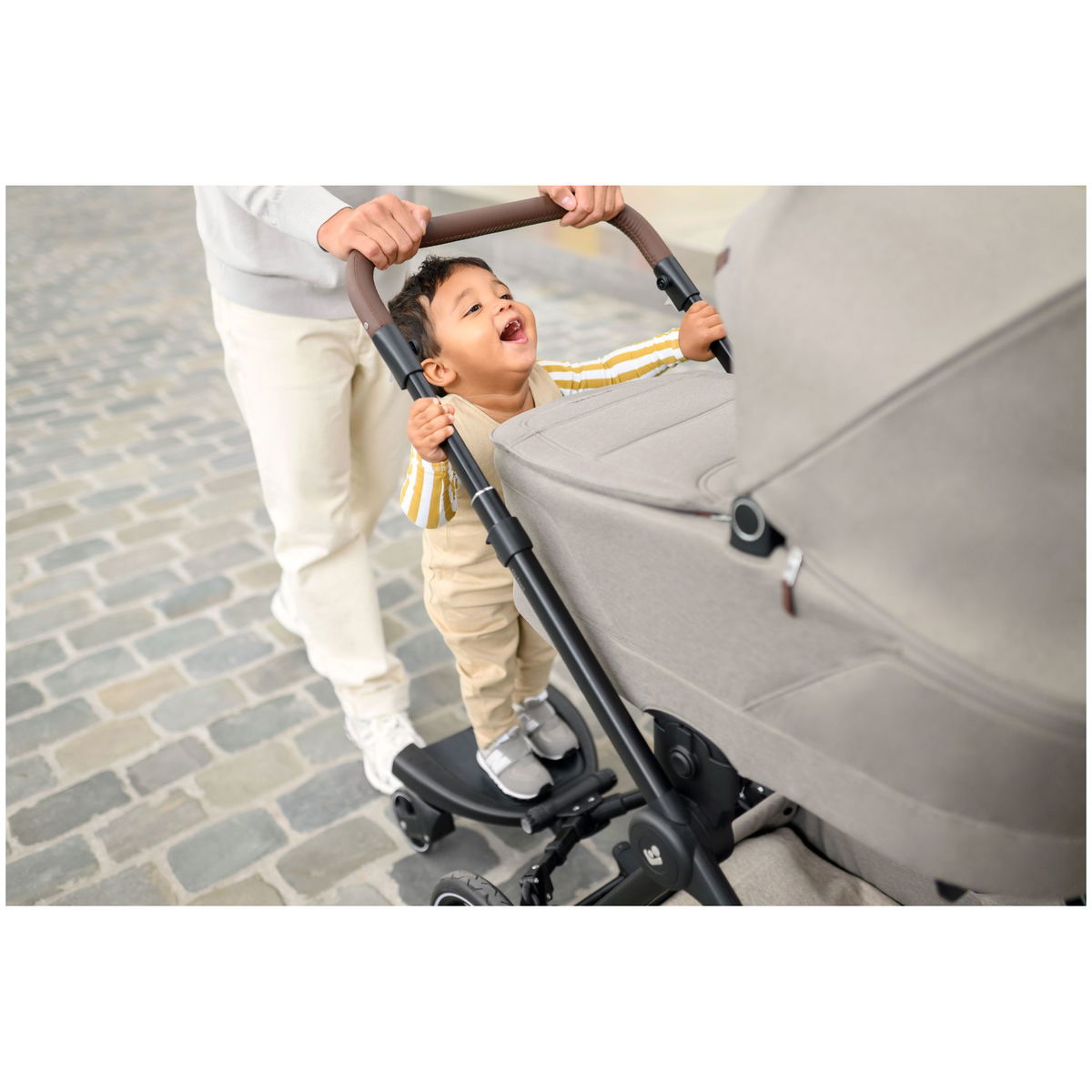 Maxi CosiMaxi Cosi   Hop on Board