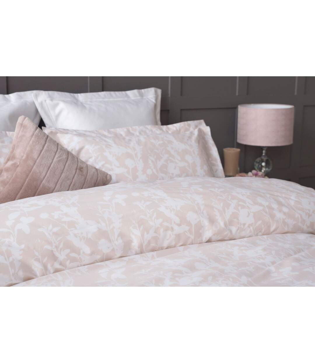 Belledorm - Parure de lit ROSIE (Rose) - UTBM373