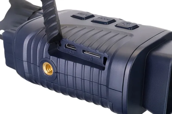 Levenhuk Discovery Night ML10 Digital Night Vision Monocular with Tripod