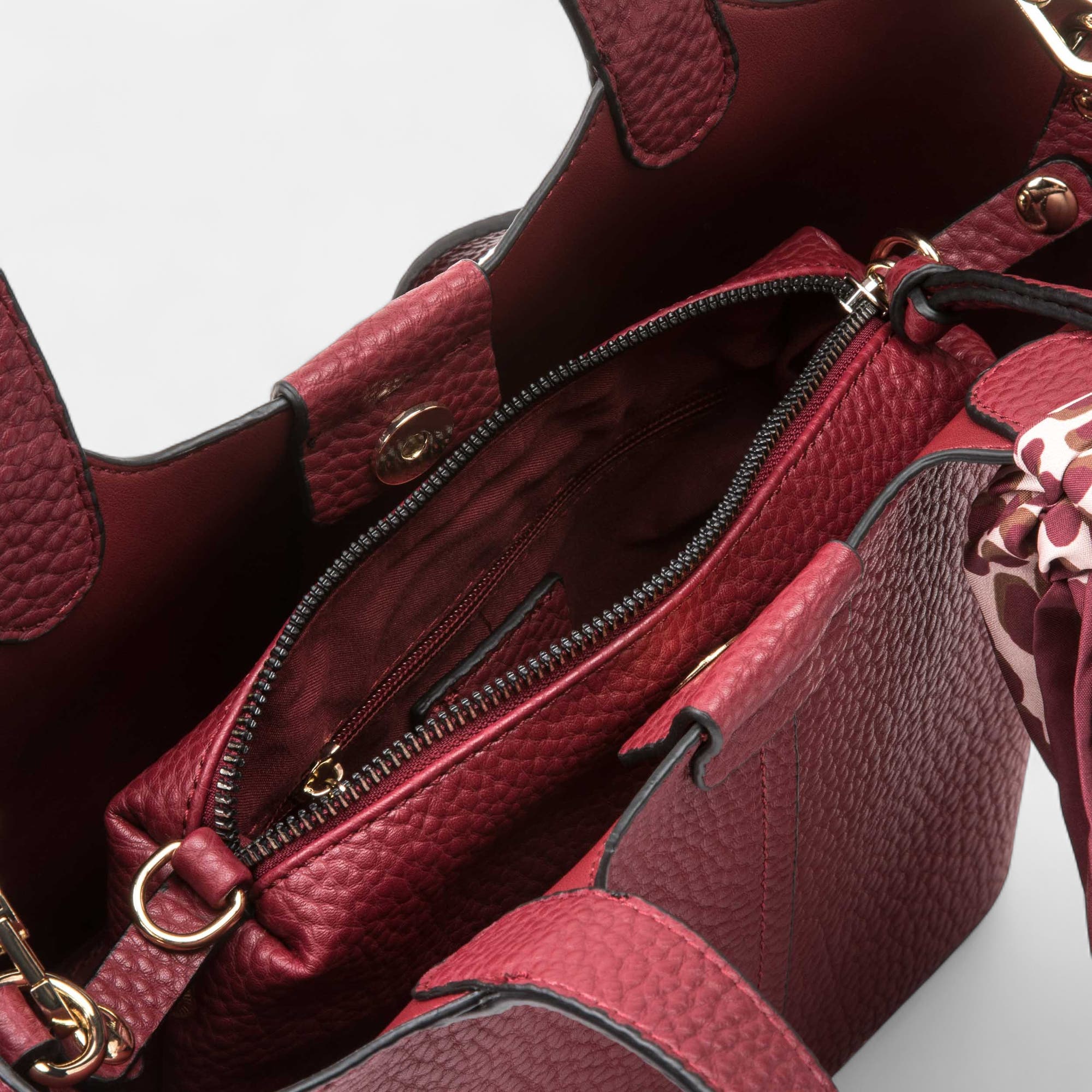 Sac à main bordeaux