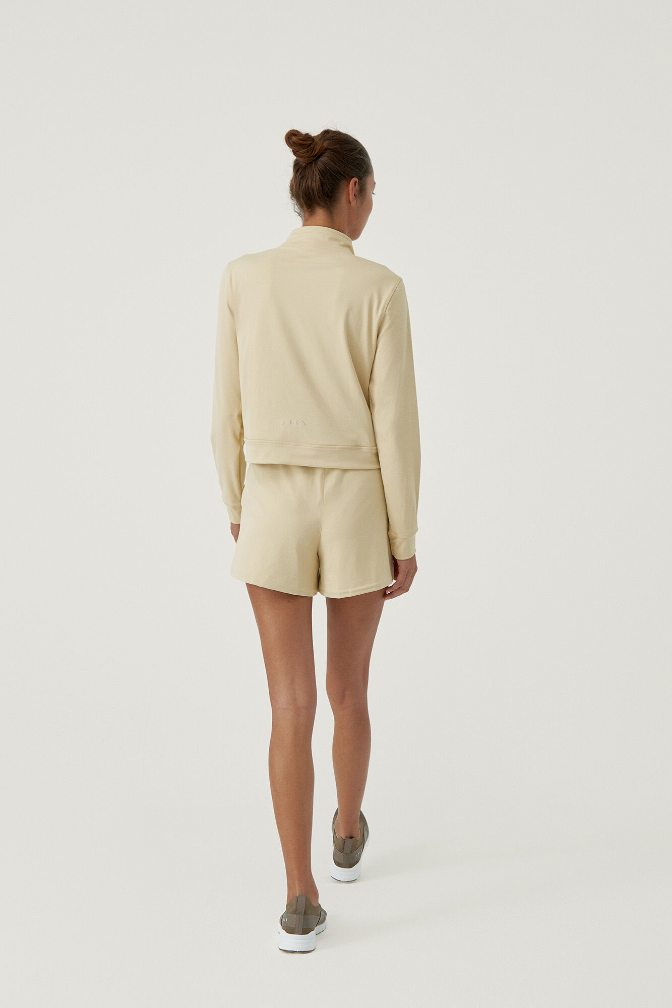 Leite de Aveia Short Naoko