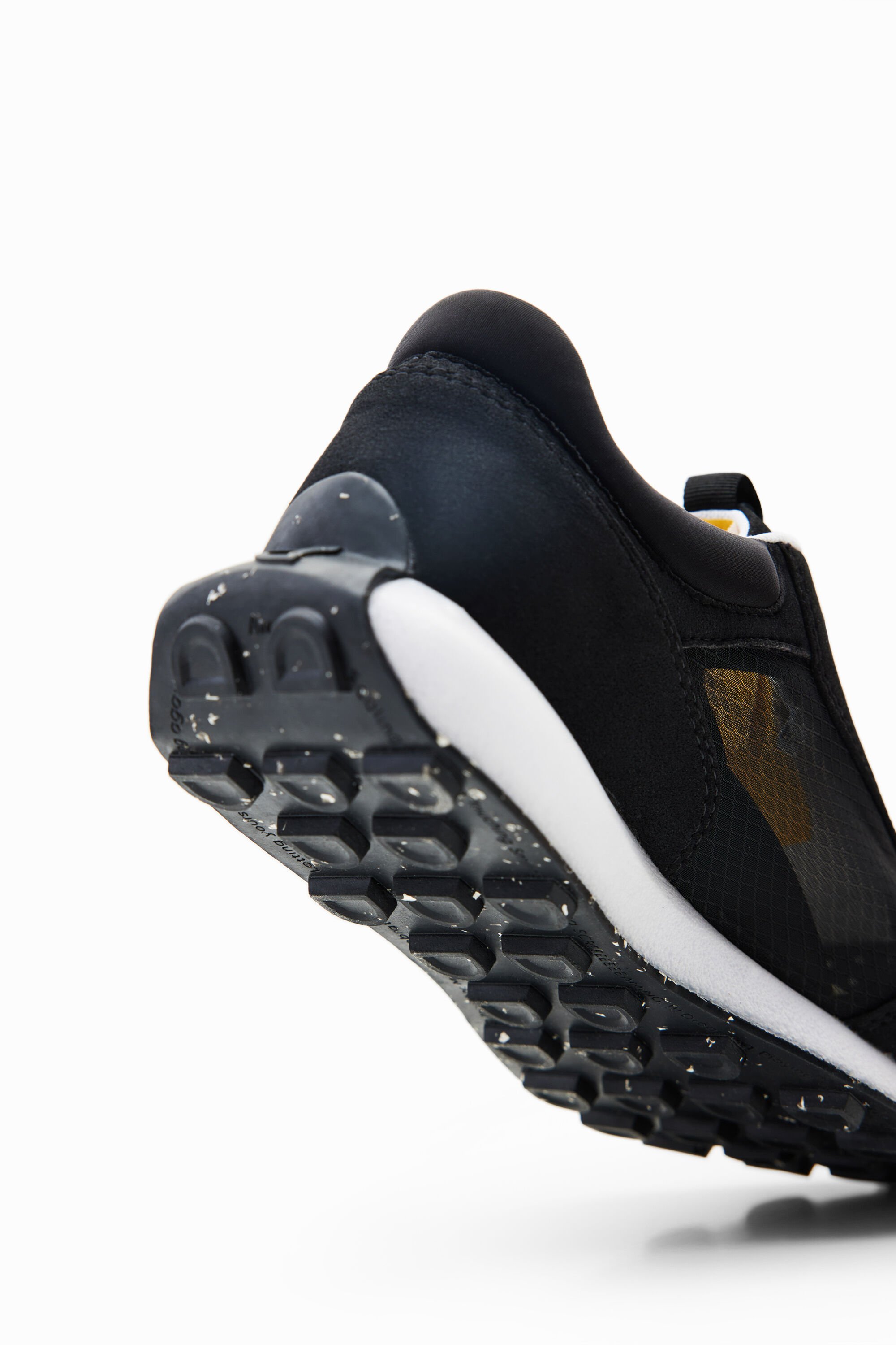 Baskets de running transparences