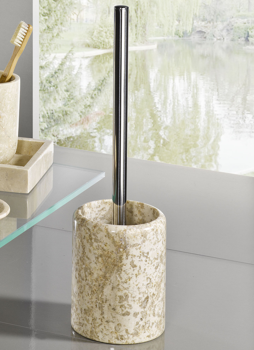 Badezimmer-Accessoires aus Marmor