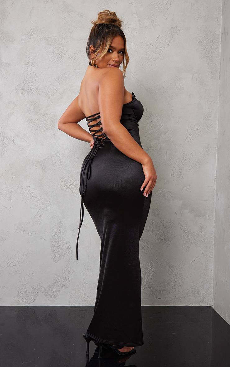 Noir Robe Longue Moulante En Satin Avec Finitions En Dentelle Et Dos Noué