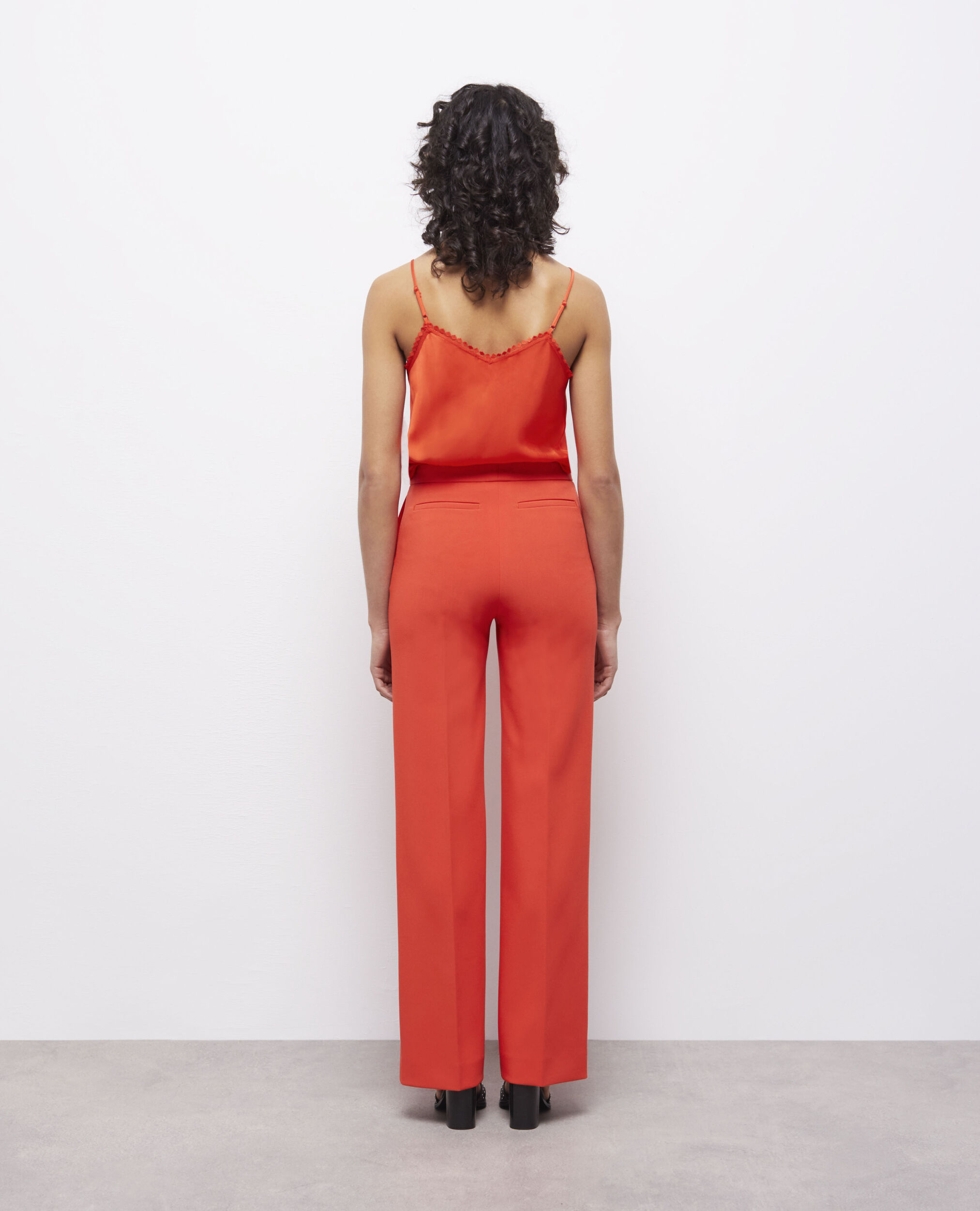 Pantalon tailleur orange en crêpe